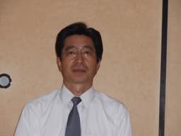 堀内伸二